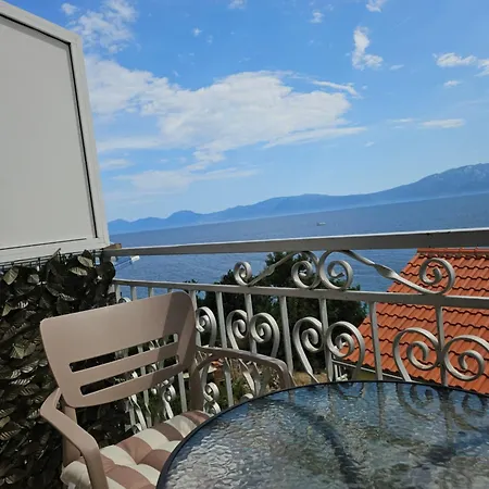 Ivanka Apartamento Sućuraj