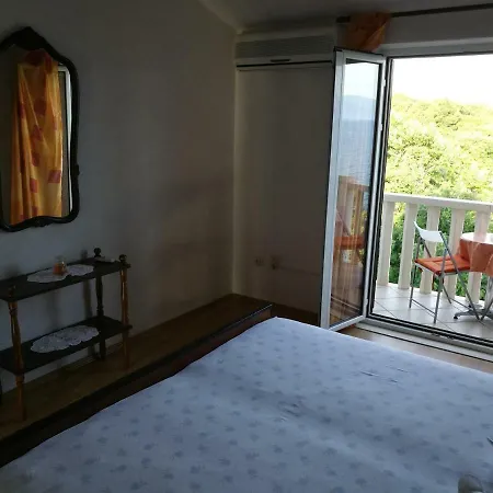 Ivanka Apartamento *